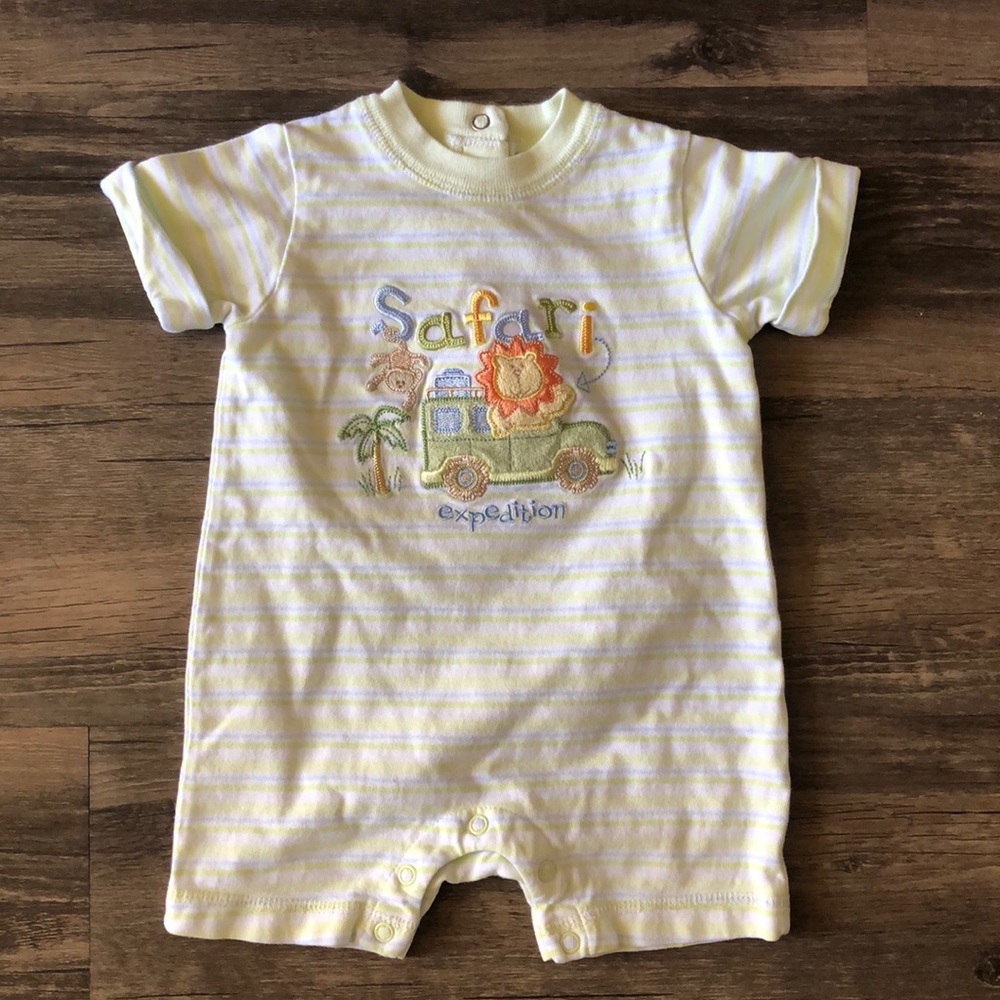 Sonoma Yellow and White Infant Safari Romper size 12 months